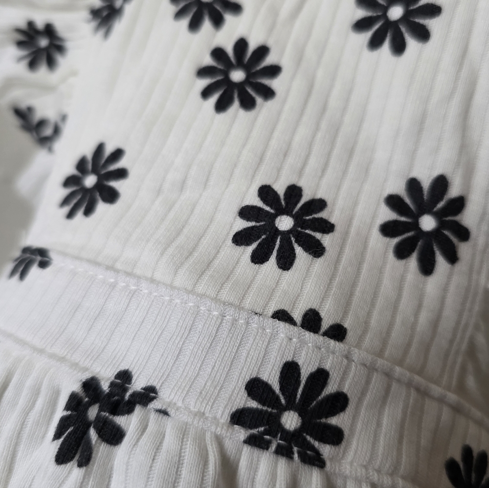 Floral Ruffle Baby Romper - Picture 5 of 7